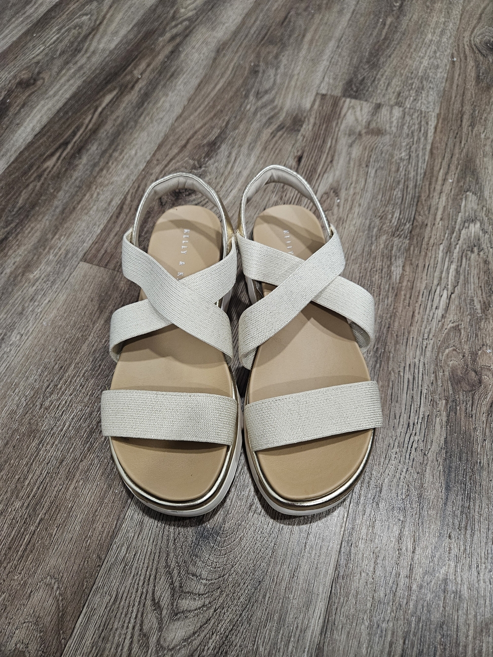 Crisscross Elastic Strap Sandals in Cream - Unbranded